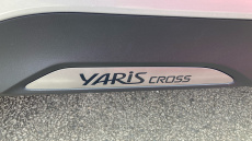 Toyota Yaris Cross 1.5 Hybrid Design 5dr CVT Hybrid Estate